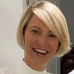 Liz Fairburn Headshot